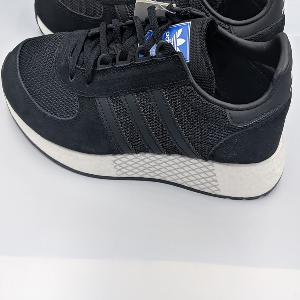Adidas Originals Men's MarathonX5923 Running Sneakers Black and White - Picture 8 of 8